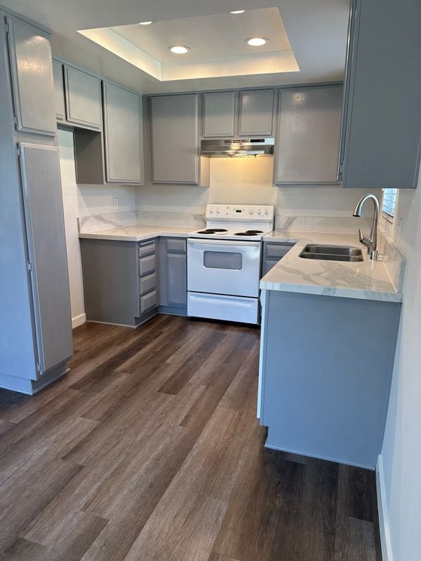 Building Photo - 5238 Hayter Ave