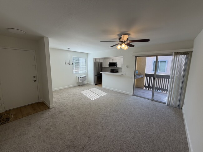 Photo - 7979 Mission Center Ct Unit 01