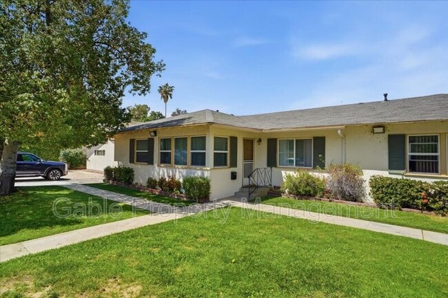 Building Photo - 22915 9th St Unit #3