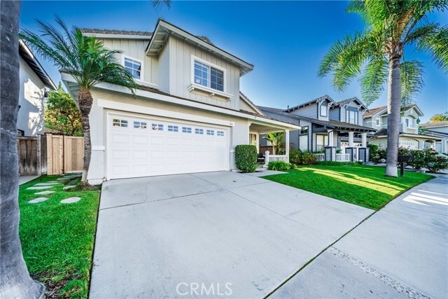 Photo - 24 Golden Rain