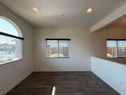 Photo - 305 Hampton Dr