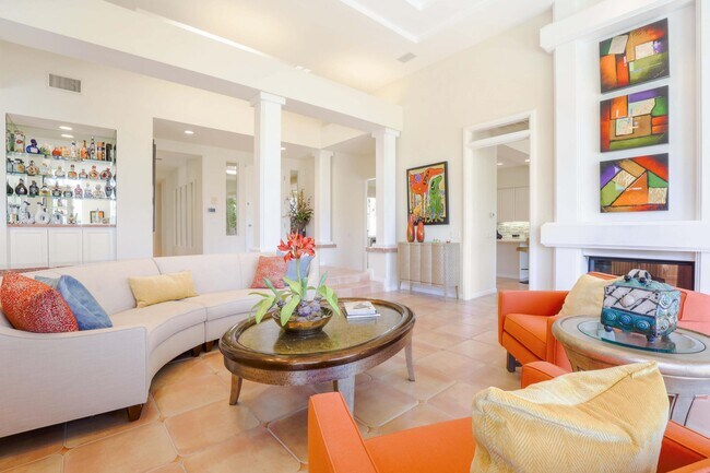 Photo - 901 Deer Haven Cir