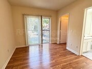 Photo - 843 Hayworth Ave Unit 101