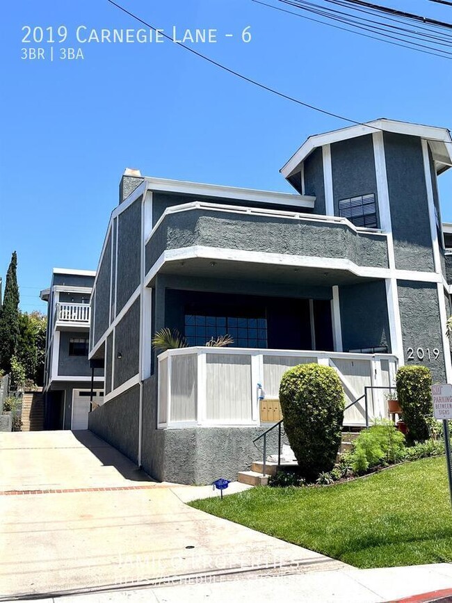 Photo - 2019 Carnegie Ln Unit 6