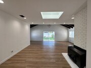 Photo - Beautiful Single story 4 Bedrooms 2 Baths ... House