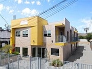 Photo - 217 W Avenue 37