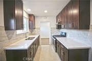 Photo - 405 W Wells St