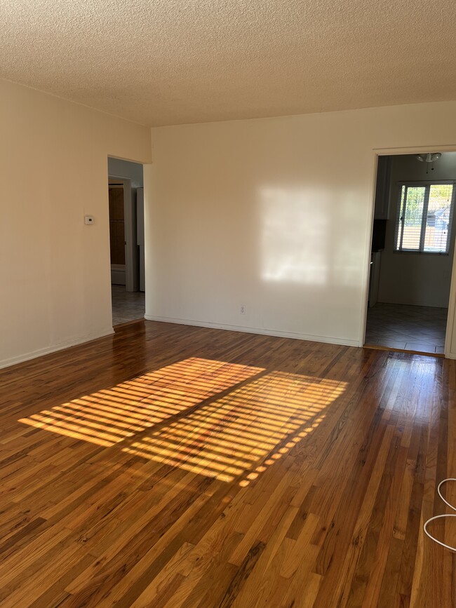 Living room - 4074 Rosabell St Unit 4076