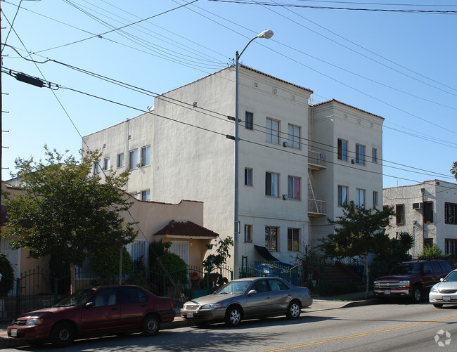 Building Photo - 427 N Normandie Ave Rental