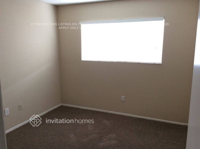 Photo - 504 Northpark Blvd W