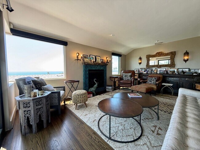 Photo - LUXURIOUS House with MULTIPLE OCEAN VIEWS in Sunset Cliffs! Chef's Kitchen! 2 EV Chargers and so ...
