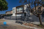 Photo - 5239-5241 Huntington Dr -