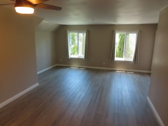 Two Bedroom, Two Bathroom Condo in UTC - Two Bedroom, Two Bathroom Condo in UTC Unit 6324