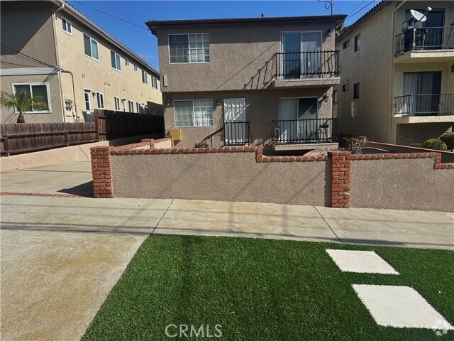 Building Photo - 1284 W 24th St Rental