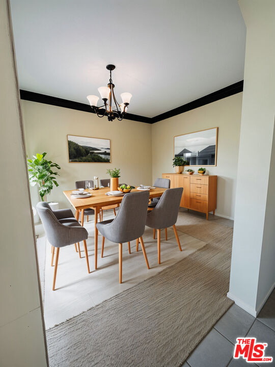 Photo - 1303 S Rimpau Blvd