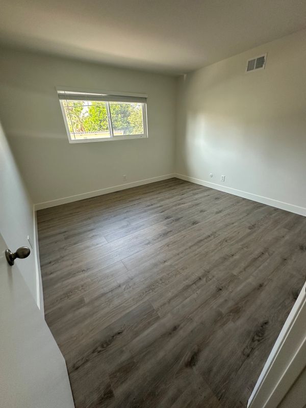 Photo - 3212 W Cabot Dr Unit apt 4