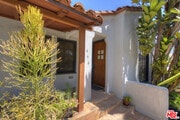 Photo - 448 Westmount Dr