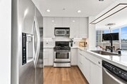 Photo - 300 W Beech St Unit 1408