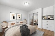 Photo - 925 W 30th St Apartment Unit 13