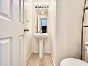 Photo - Beautiful 2Bd/2.5Ba with office located in... House