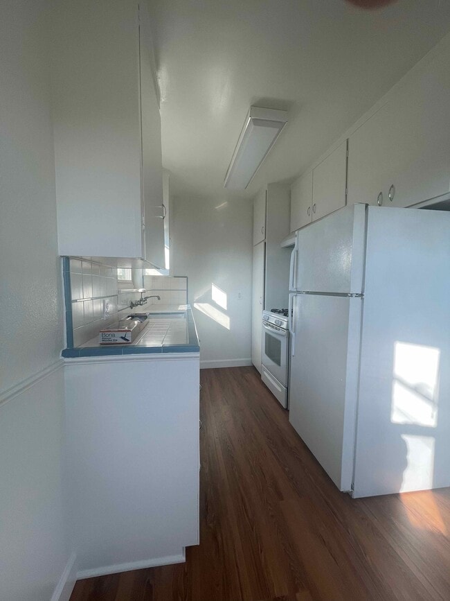 Photo - 1825 S Monterey St Apartments Unit C