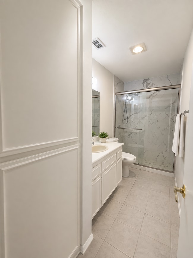 Photo - 901 Golden Springs Dr Unit C7