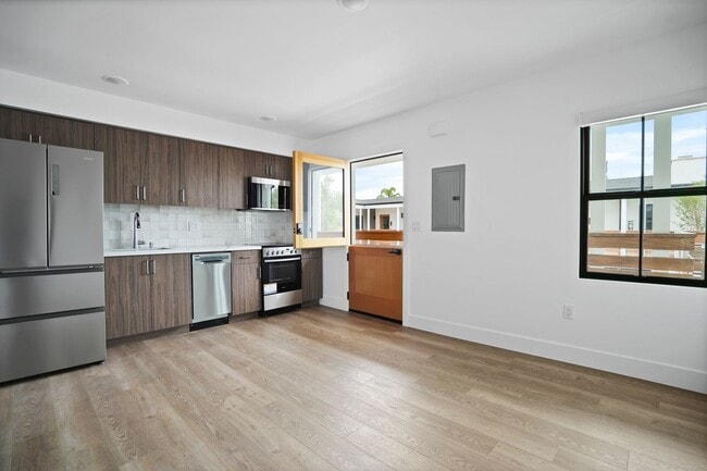 Photo - Del Prado House. Beautifully Renovated Homes