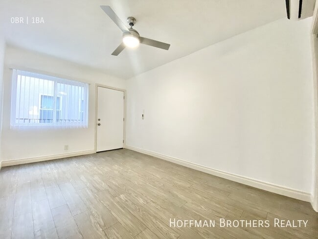 Photo - 1134 N Ogden Dr Unit 3