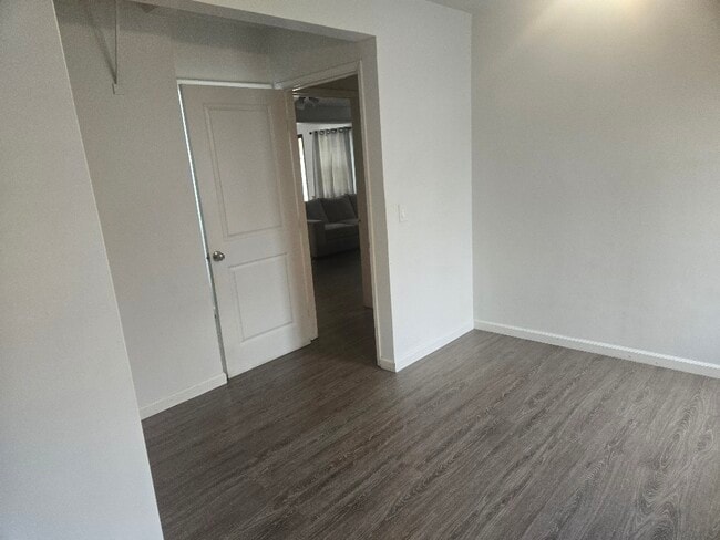 Photo - 7253 Capps Ave