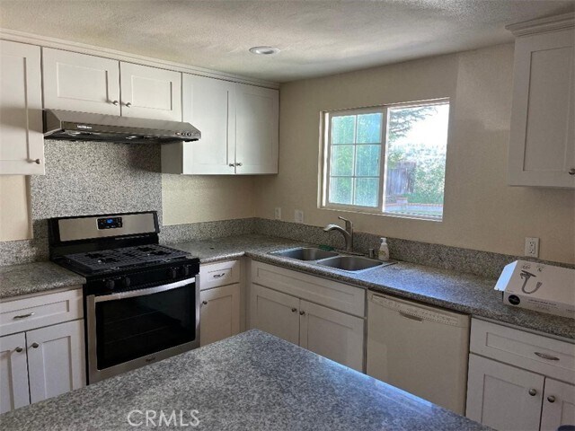 Photo - 21530 Birch Hill Dr