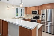 Photo - "Chic La Jolla 1BR Retreat: Spacious 710 S... Apartment