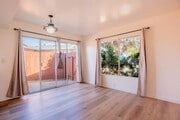 Photo - 1823 Sparks Ct