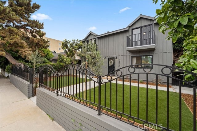 Photo - 2428 Glyndon Ave