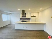 Photo - 1009 N Edinburgh Ave House