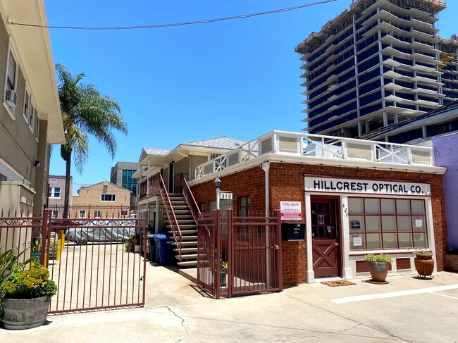 Photo - 418 Thorn St Unit 418