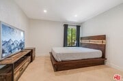 Photo - 950 N Kings Rd Unit 216