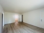 Photo - 20th Street Apartments Unit 1