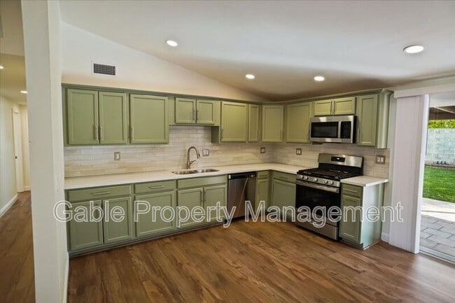 Photo - 19126 Fairweather St