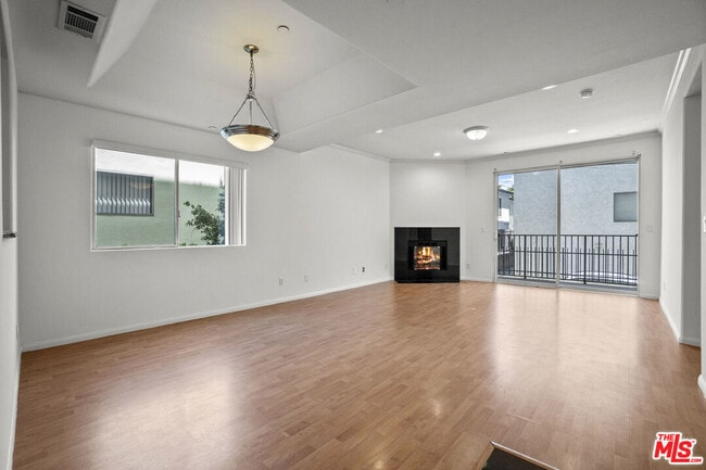 Photo - 1804 Camden Ave Unit 201