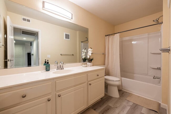 Photo - 12067 Alta Carmel Ct Unit SI ID1496398P