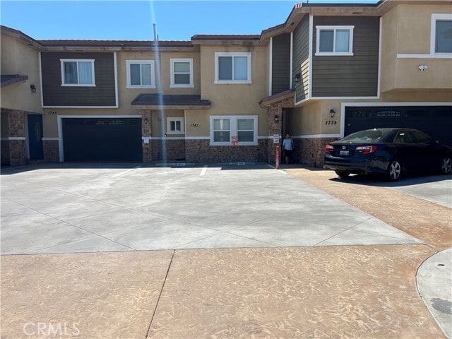 Photo - 1735 S Easy Way Condo