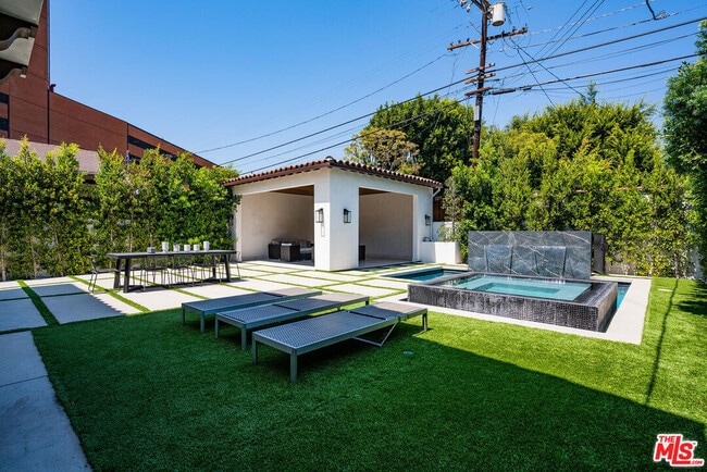 Photo - 6721 Drexel Ave