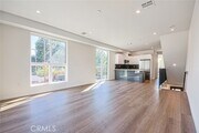 Photo - 10719 Addison St