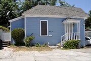 Photo - 2914 1/4 Rowena Ave