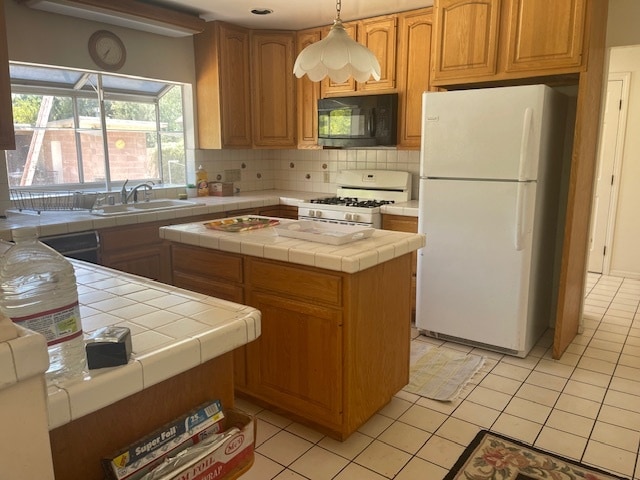 Photo - 7069 Orion Ave