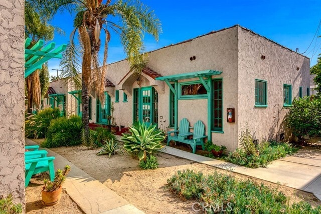 Building Photo - 617 S Columbus Ave Unit A