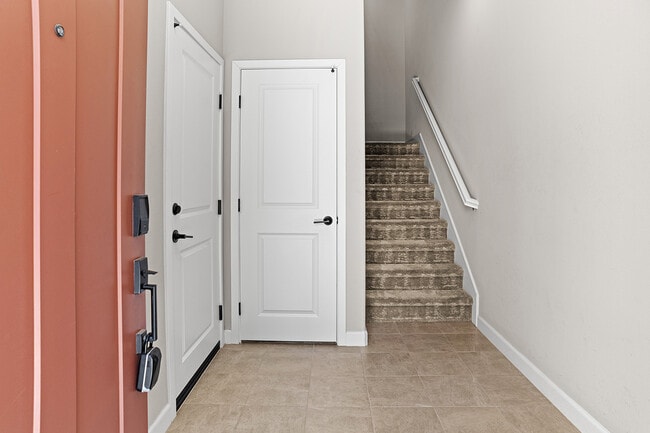 Photo - 1219 Sunrise View