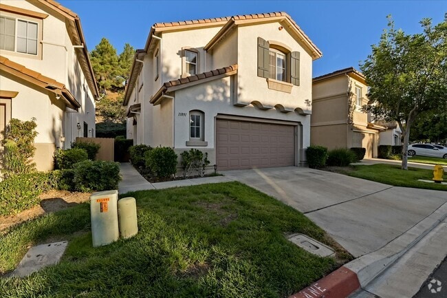 Building Photo - 11891 Westview Pky Rental