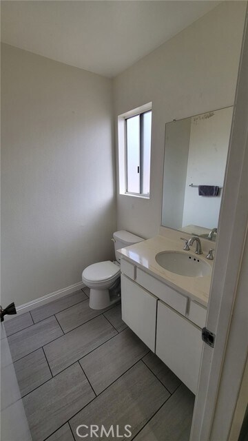 Photo - 1701 Scott Rd Unit 205