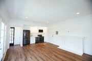 Photo - 3520 W 12th St Unit B